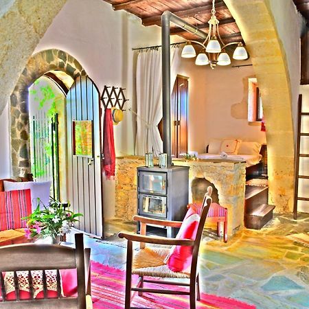 Anna'S Stone House Villa Megala Chorafia Bagian luar foto